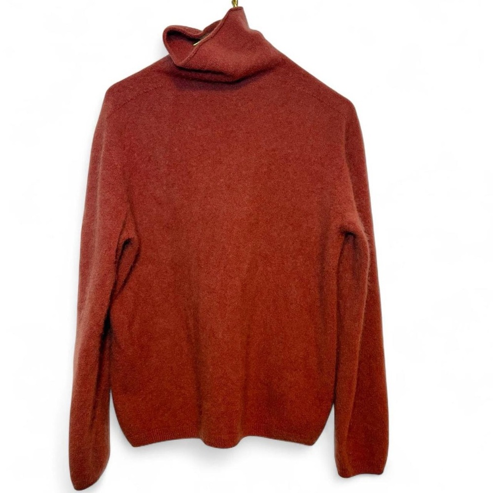 Women’s 100% Cashmere Fuzzy Funnel-Neck Sweater in Terracotta/Coral